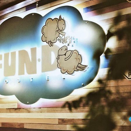 Fun-D Hostel Чианг Рай Екстериор снимка