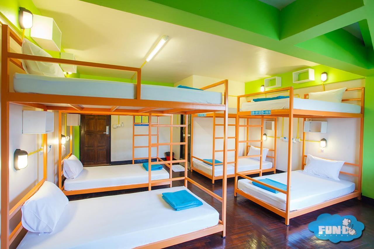 Fun-D Hostel Чианг Рай Екстериор снимка