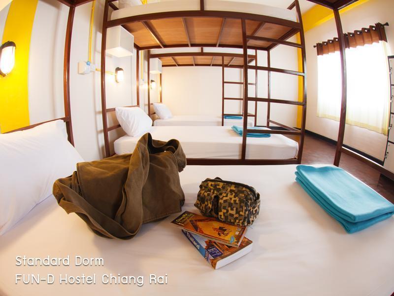 Fun-D Hostel Чианг Рай Екстериор снимка
