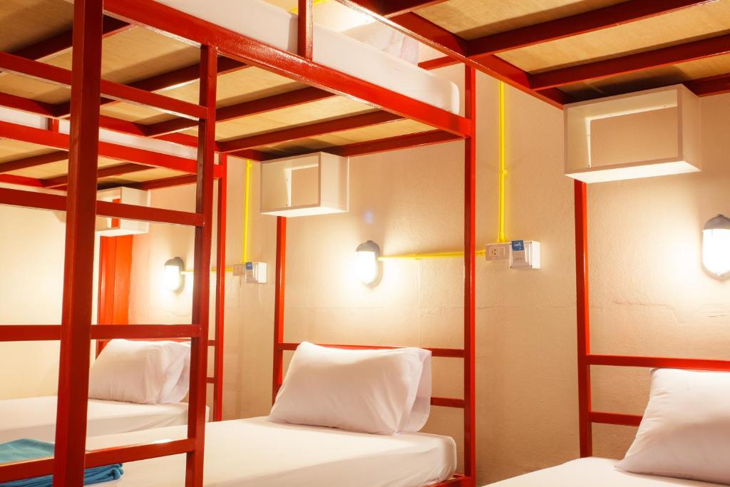 Fun-D Hostel Чианг Рай Стая снимка