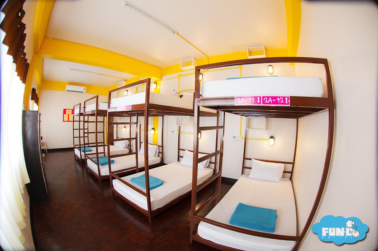 Fun-D Hostel Чианг Рай Екстериор снимка