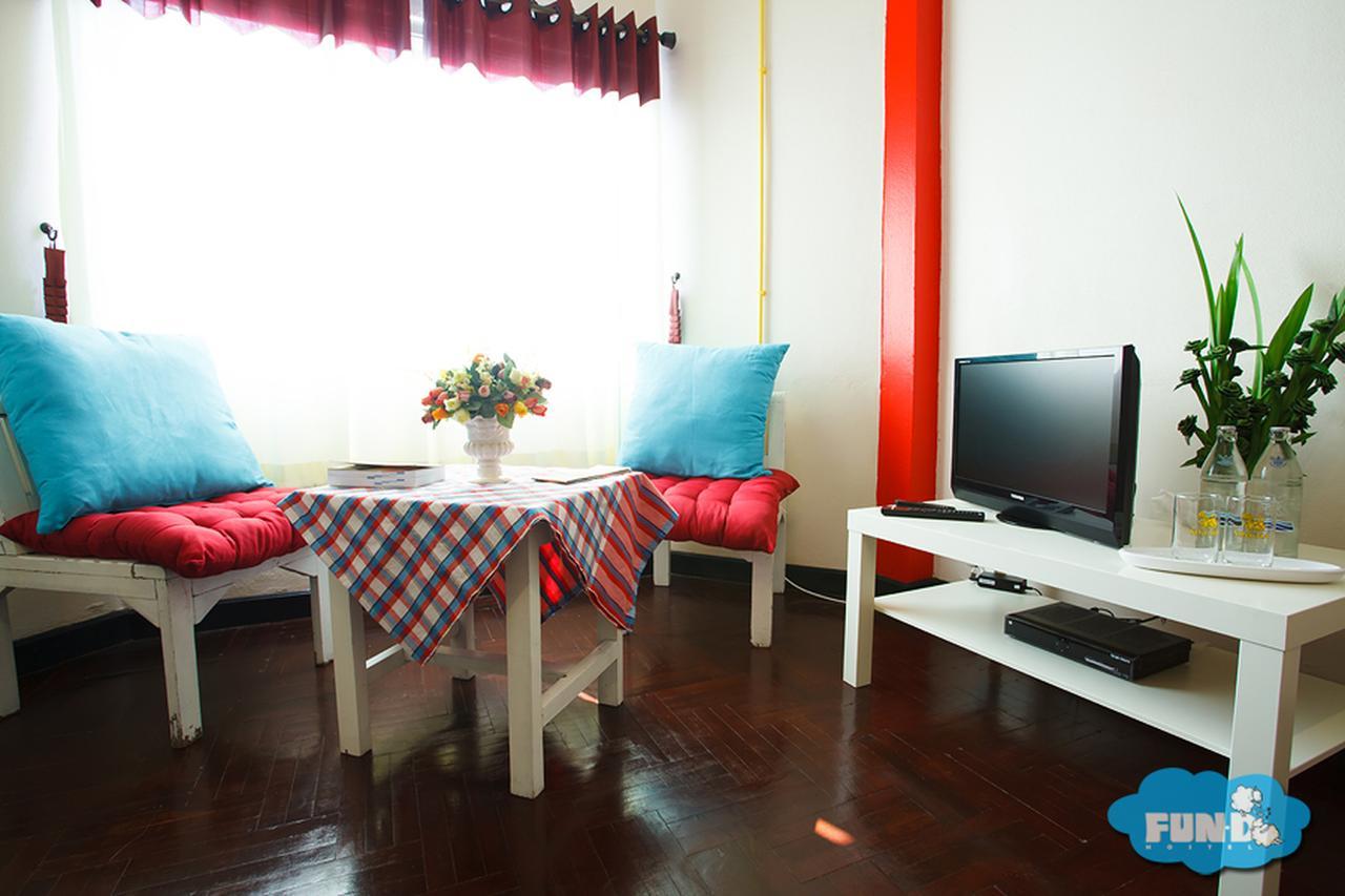 Fun-D Hostel Чианг Рай Екстериор снимка